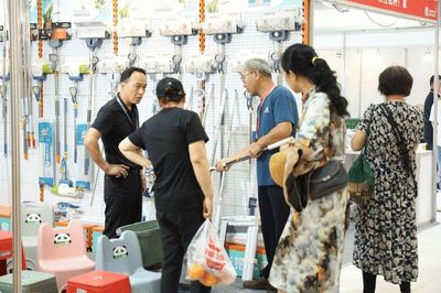 中國全品類日用百貨博覽會暨廊坊工廠百貨展成功舉辦，助力產(chǎn)業(yè)升級與消費活力