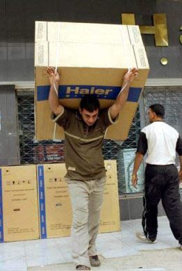 戰(zhàn)后重建家園，伊拉克人為何把海爾洗衣機(jī)搬回家？